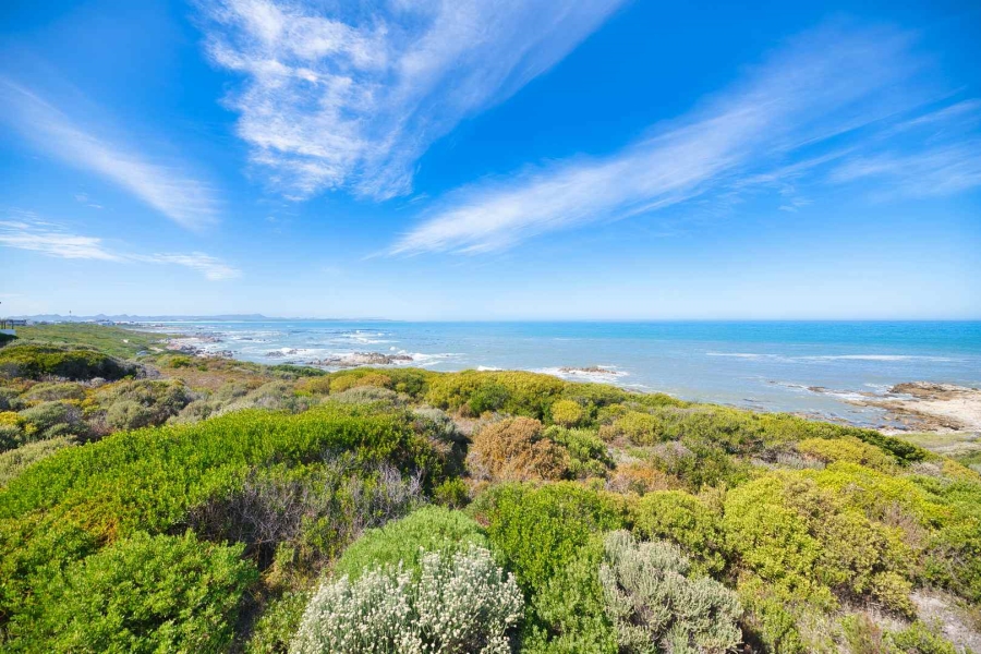 5 Bedroom Property for Sale in Kleinbaai Western Cape